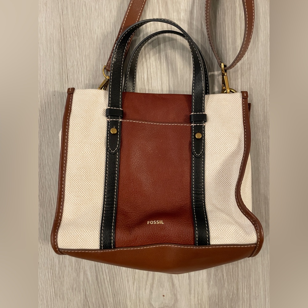 Fossil Brown and Cream Tote 💼